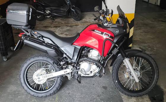 YAMAHA XTZ 250 TÉNÉRÉ 